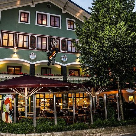 Pension Cafe Maier ゴリング・アン・デア・ザルツァッハ エクステリア 写真